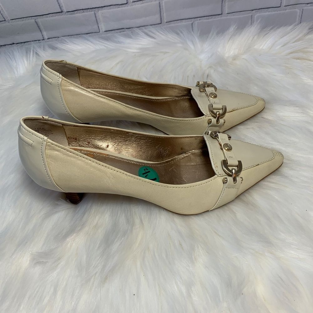 Circa Joan & David Prvue Kitten Heel Pumps 7. 5 - image 3